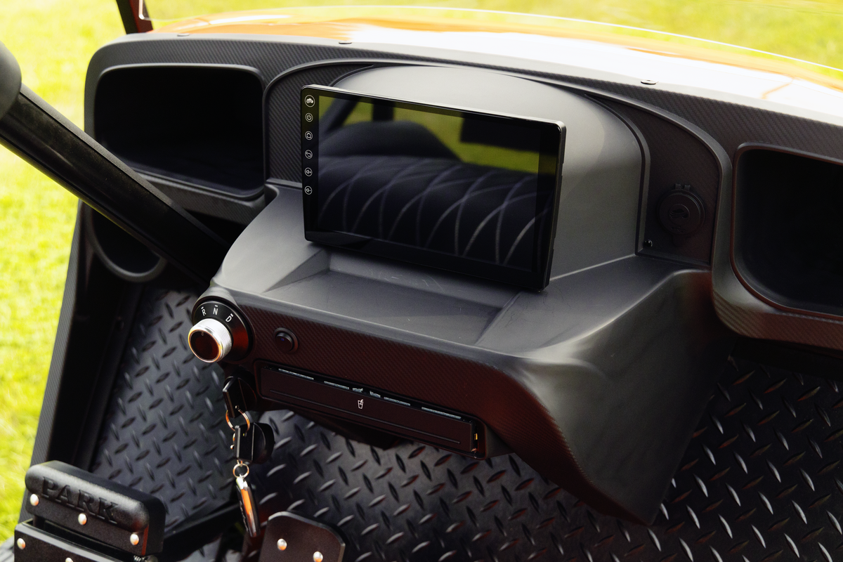 pro-digital-screen-1200×800 pro model golf carts touch screen